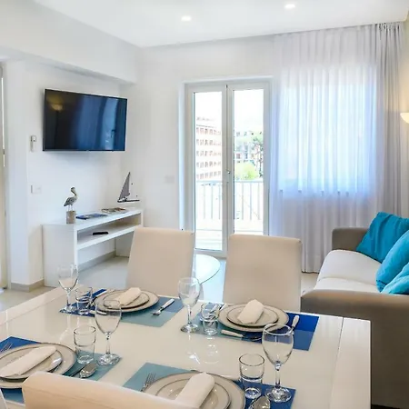 Apartment Angiolina *